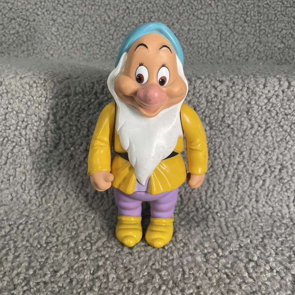 Vintage Disney Bashful Doll Action Figure Snow White & Seven Dwarfs Toy Thailand